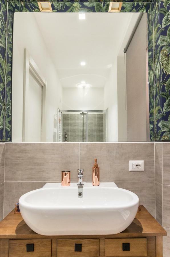 Lovely Rome Apartments - Historic City Center Экстерьер фото