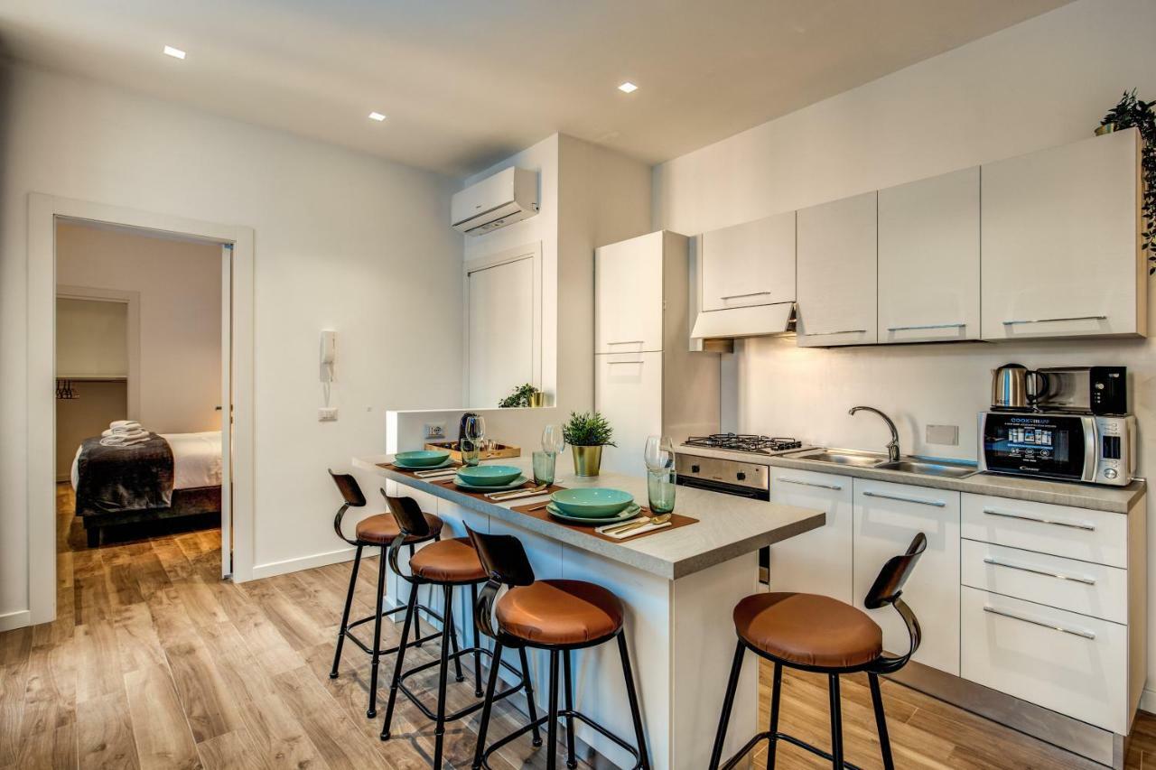 Lovely Rome Apartments - Historic City Center Экстерьер фото