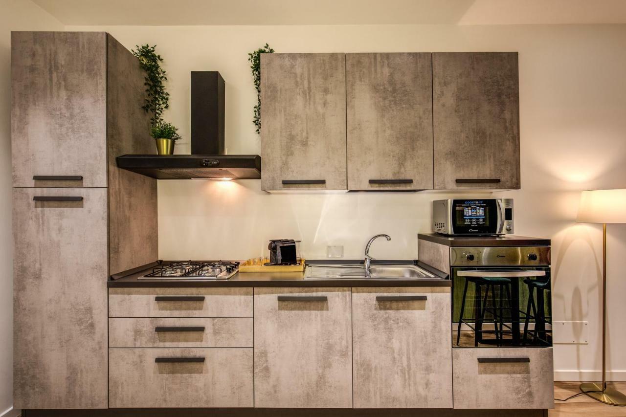 Lovely Rome Apartments - Historic City Center Экстерьер фото