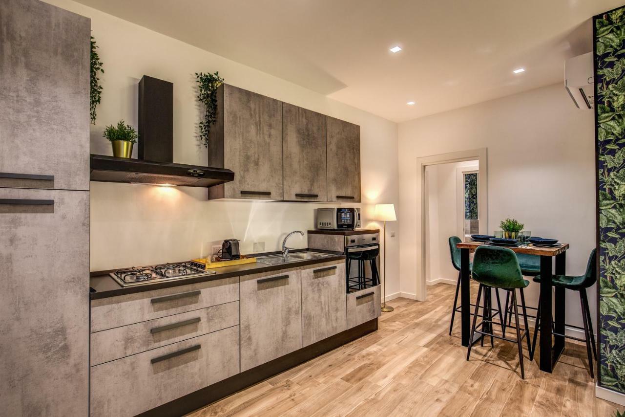 Lovely Rome Apartments - Historic City Center Экстерьер фото